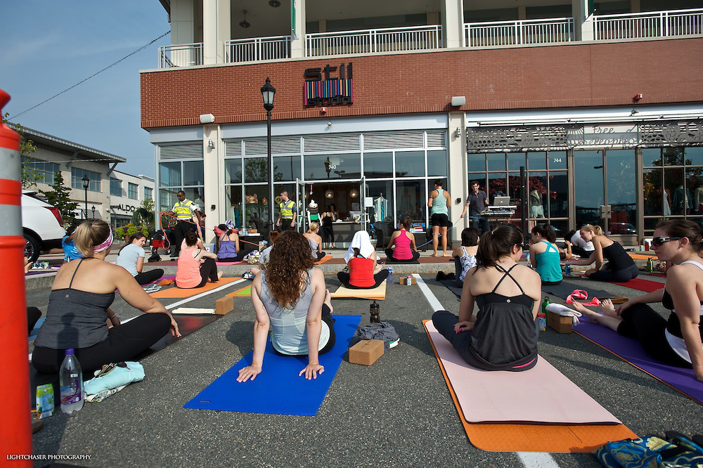 International Day of Yoga 2017: A Round Up Of Some Of The Events Taking Place